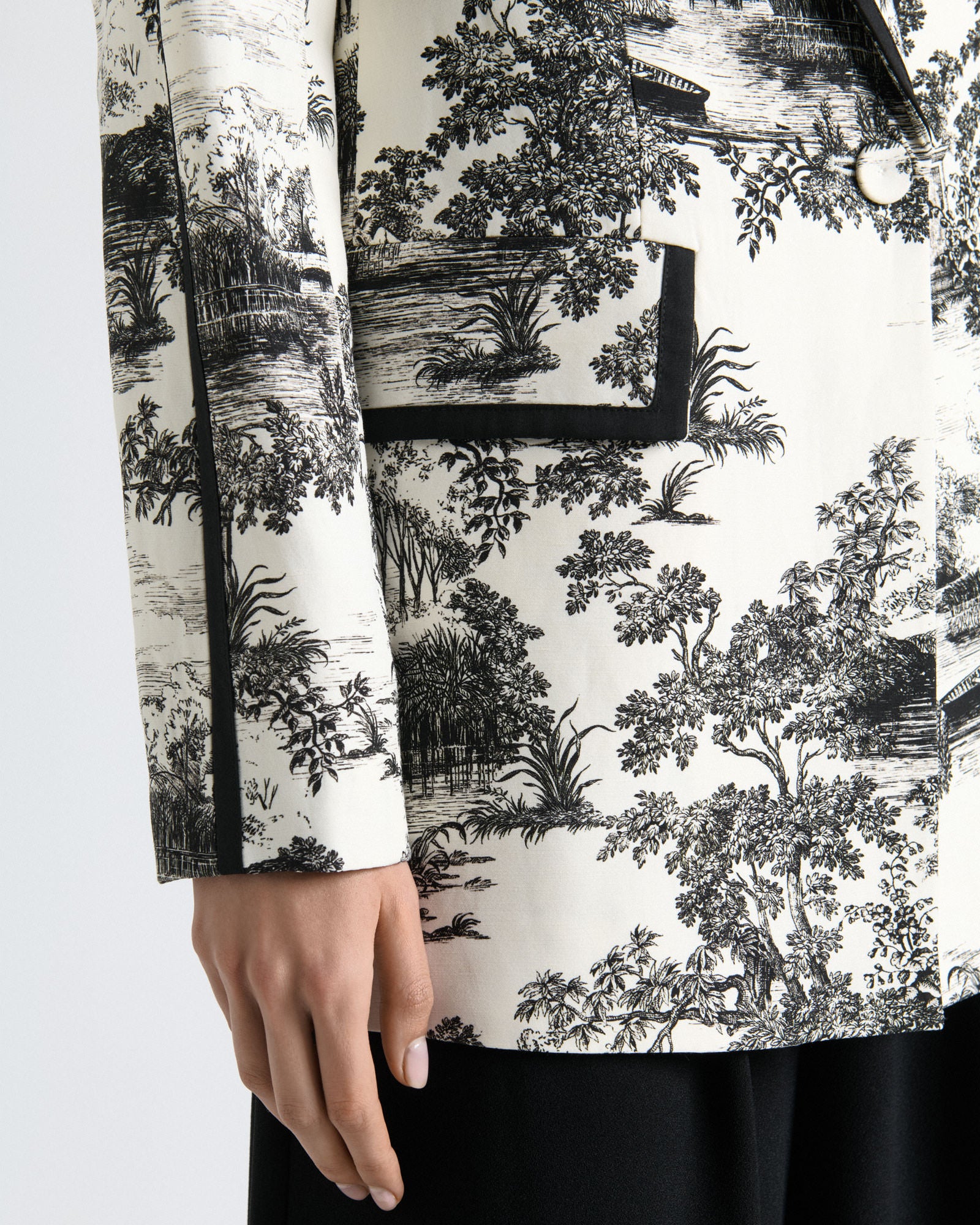 Porcelain Toile Blazer - Image 4